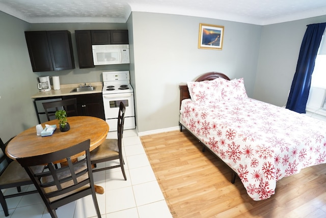 ファルコン イン