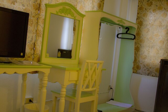 ザ ニマン 13 ゲストハウス