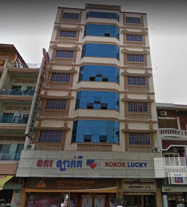 ノコール ラッキー サービスド アパートメンツ