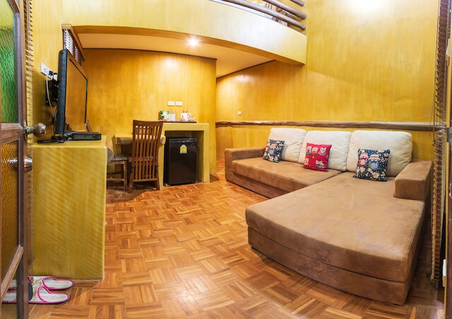 バーンポン ロッジ