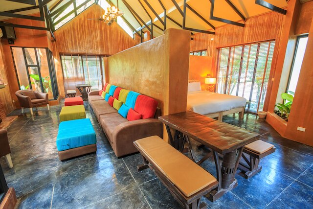 バーンポン ロッジ