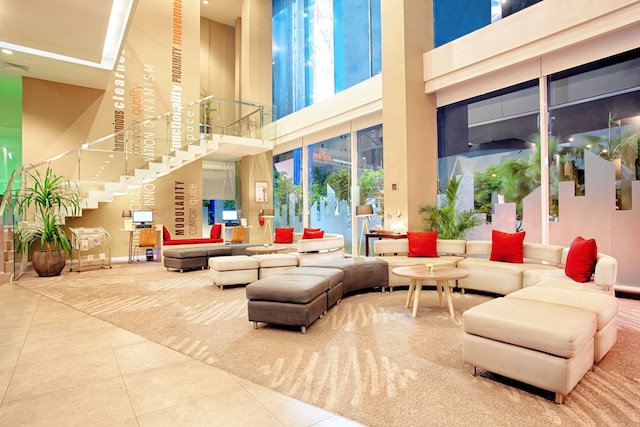 イビス スラバヤ シティ センター