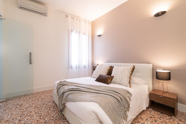 カサノヴァ デラックス アパートメント