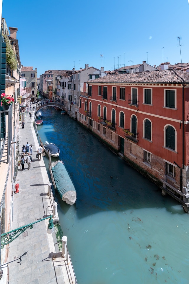 カサノヴァ デラックス アパートメント