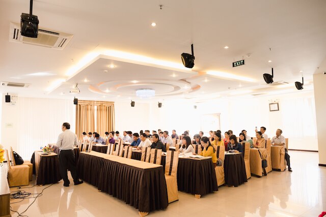 トゥルオン ソン トゥン 2 ホテル