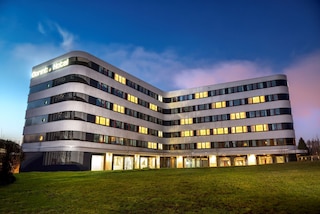 ドリント エアポート - ホテル チューリッヒ