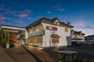 シュアステイ ホテル バイ ベストウェスタン ノース バンクーバー カピラノ