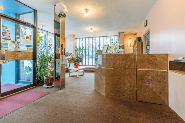 イングリッシュ ベイ ホテル