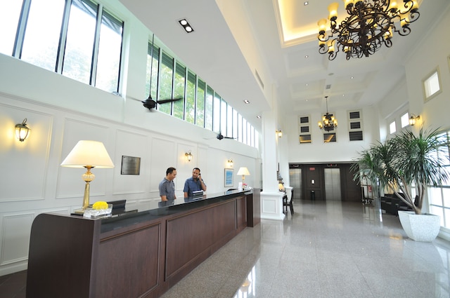 ザ スターリング