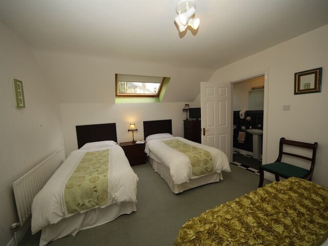 ロウナード ハウス