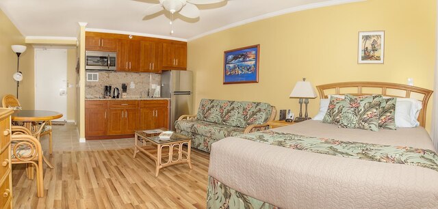 トロピカル スタジオズ アット マリーン サーフ ワイキキ