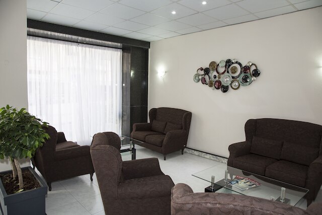 リラックス イン ホテル