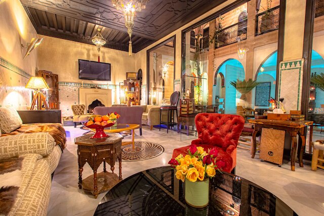 リヤド ダル アニカ