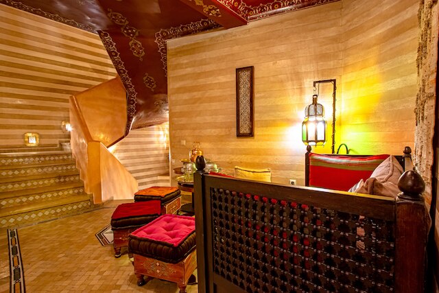 リヤド ダル アニカ