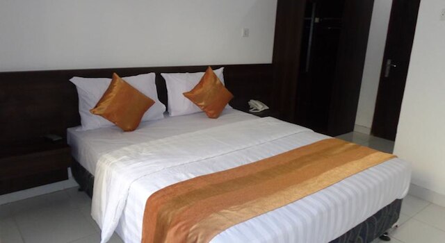 バクン サンセット ホテル