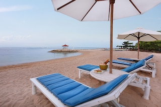 レスパティビーチホテル