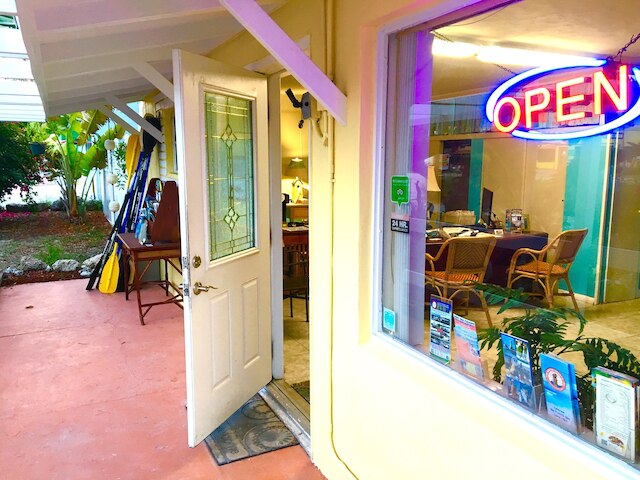 ザ ペリカン キー ラーゴ コテージズ