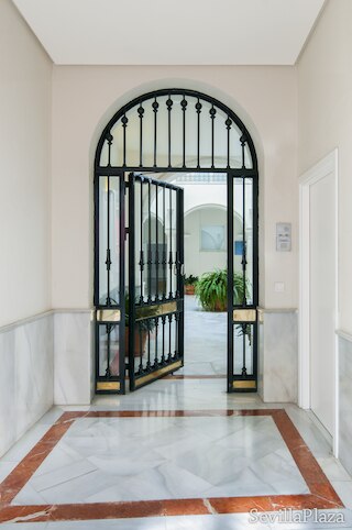 スイーツ セビリア プラザ アパルタメントス