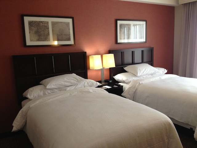 エンバシー スイーツ ニューアーク エアポート