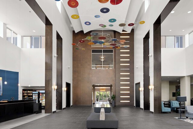 エンバシー スイーツ ニューアーク エアポート