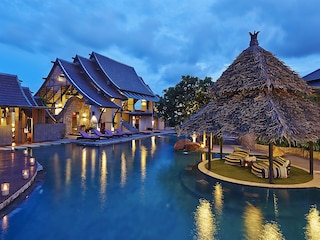 ヴィラ ヴィラ パタヤ