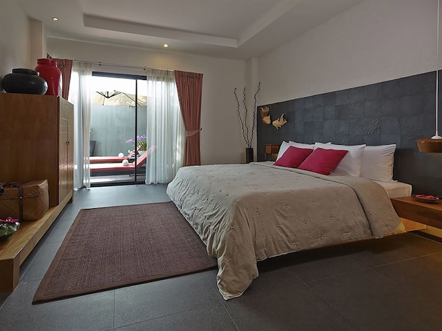 ヴィラ ヴィラ パタヤ