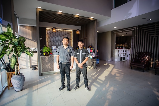 エンブリオ ホテル