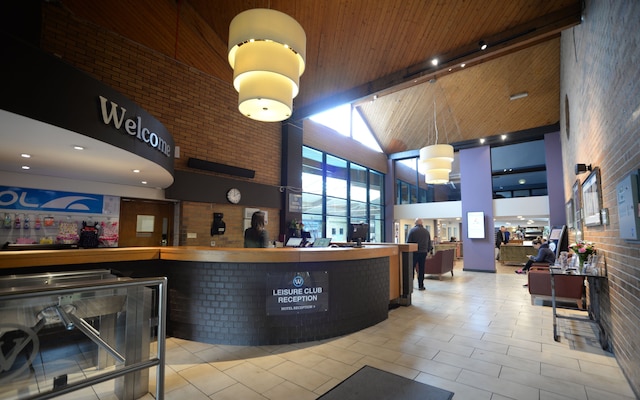 ウォーターサイド ホテル & レジャー クラブ