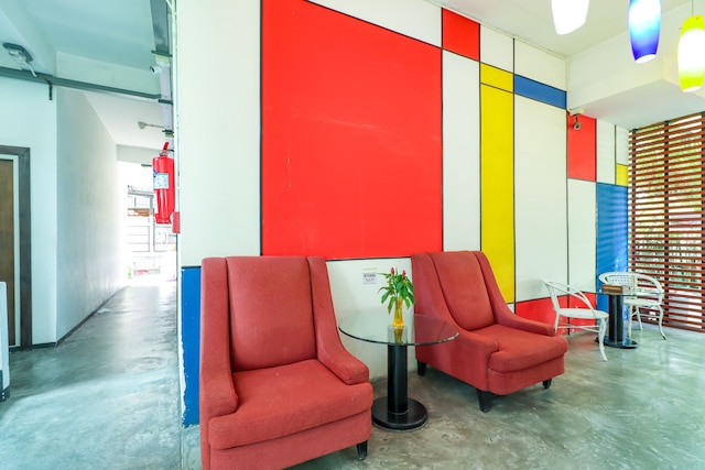 OYO 412 セブン デイズ ホテル