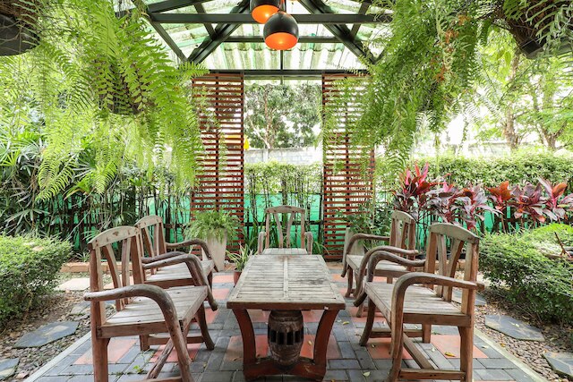 OYO 412 セブン デイズ ホテル