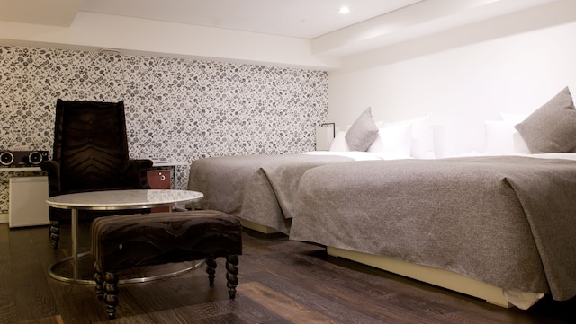 SR ホテル サダン