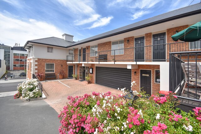 アレクシス モーター ロッジ