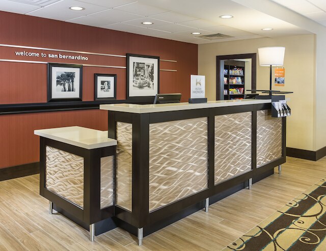 ハンプトン イン & スイーツ サン バーナーディーノ