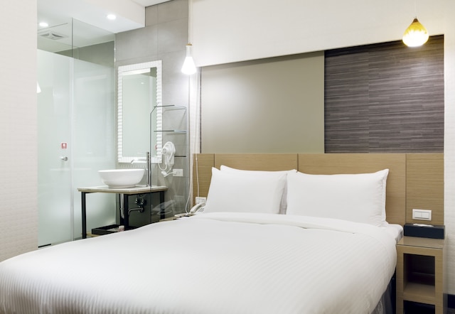 イーコースト スター ホテル