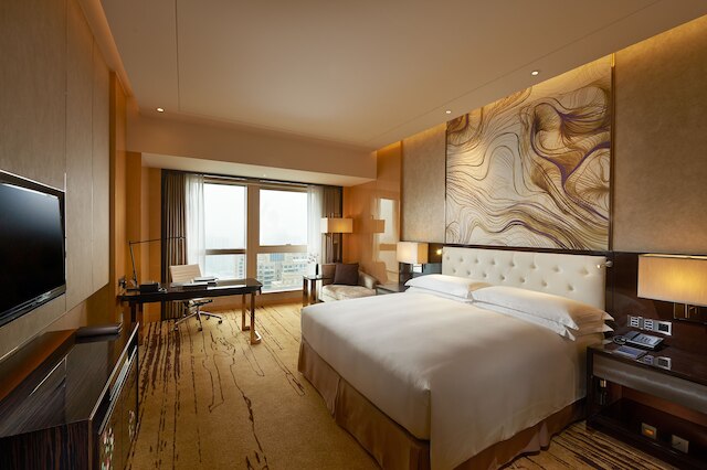 ヒルトン 鄭州 (郑州希尔顿酒店)