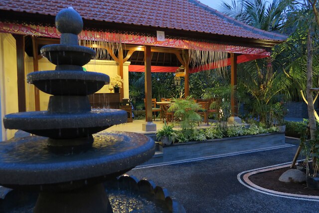 ポンドク アンヤール イン