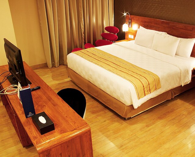 ハリストン ホテル & スイーツ