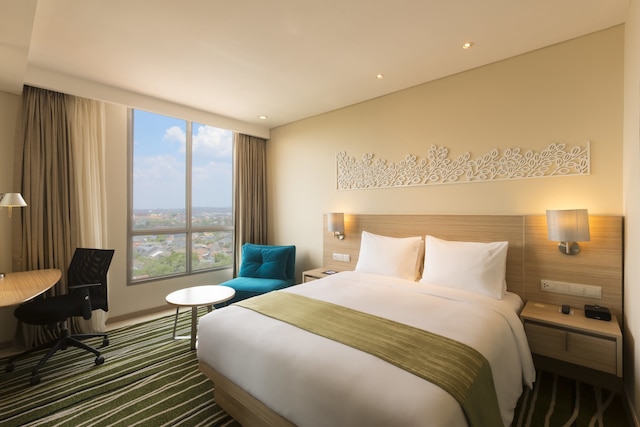 ホリデイ イン エクスプレス スマラン シンパン リマ by IHG