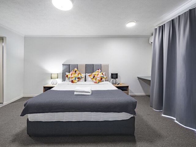 パークビュー アパートメンツ