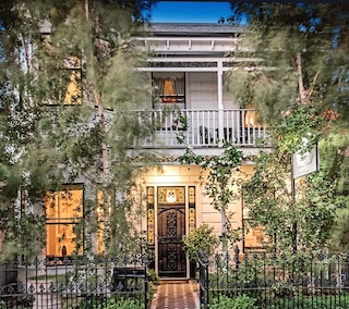 キャプテンズ リトリート アパートメンツ & コテージズ