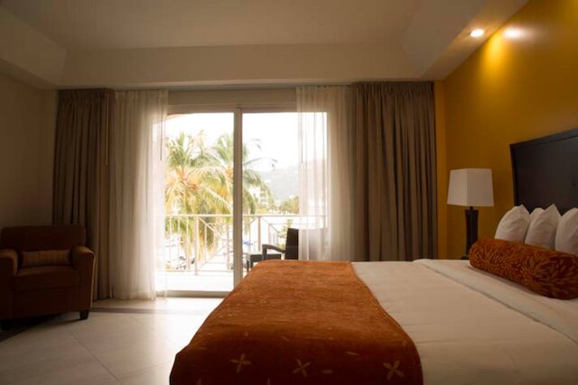 マリアズ バイ ザ シー ホテル