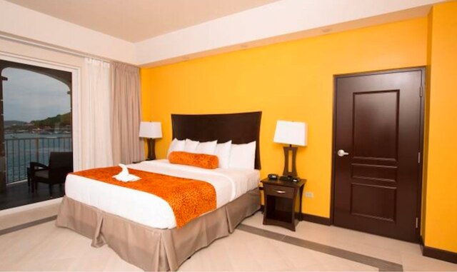 マリアズ バイ ザ シー ホテル