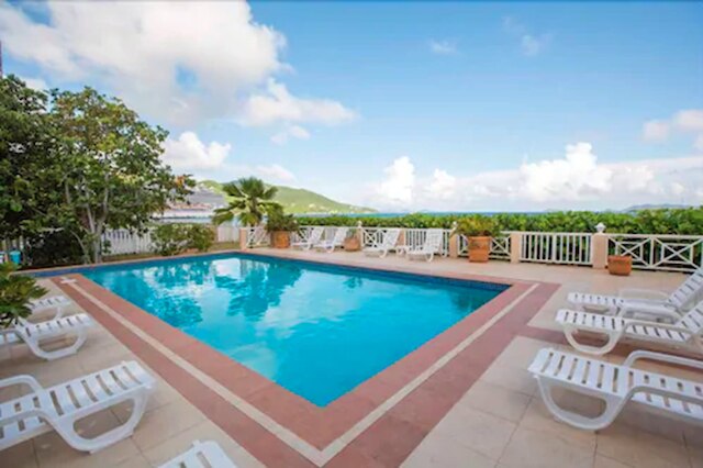 マリアズ バイ ザ シー ホテル