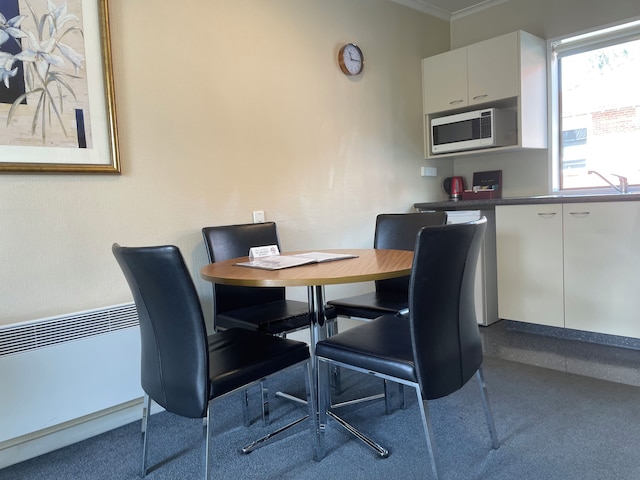 アラン コート モーテル