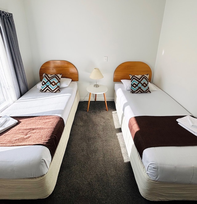 アズール ブッシュ イン コート モーテル