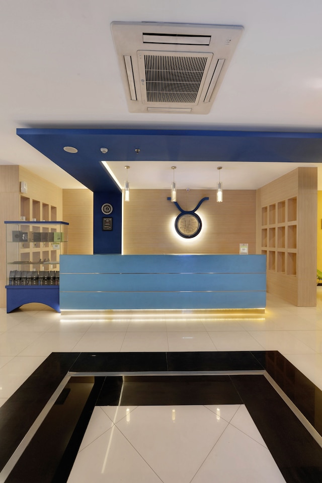 ゾディアック パスカル、カグム ホテルズ