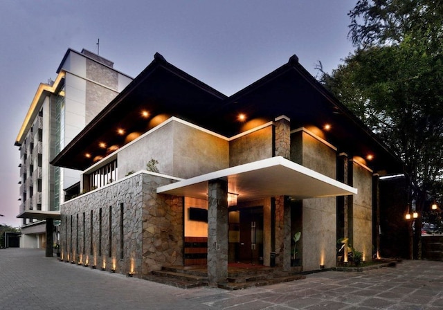 セレラ ムルデカ バンドン