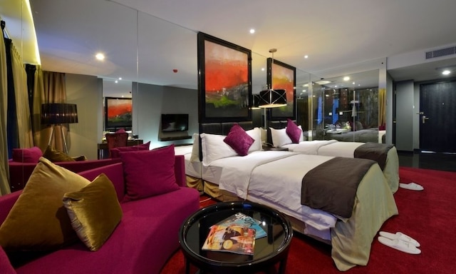 アマロッサ コスモ ジャカルタ