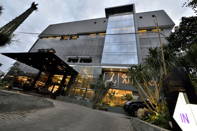 アマロッサ コスモ ジャカルタ