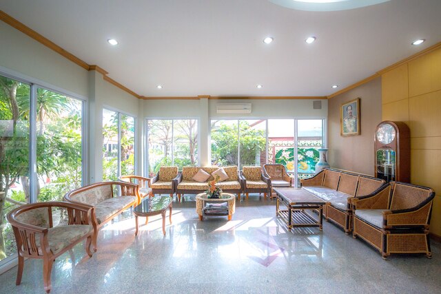 マルティーナ ホテル